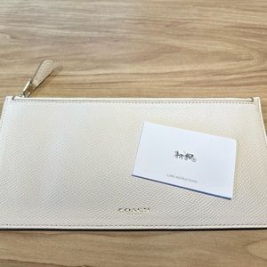 COACH Slim Pouch
